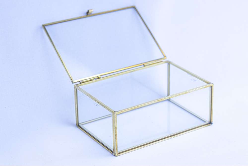 Krabička na prstýnky zlatá 12x8x5 cm
